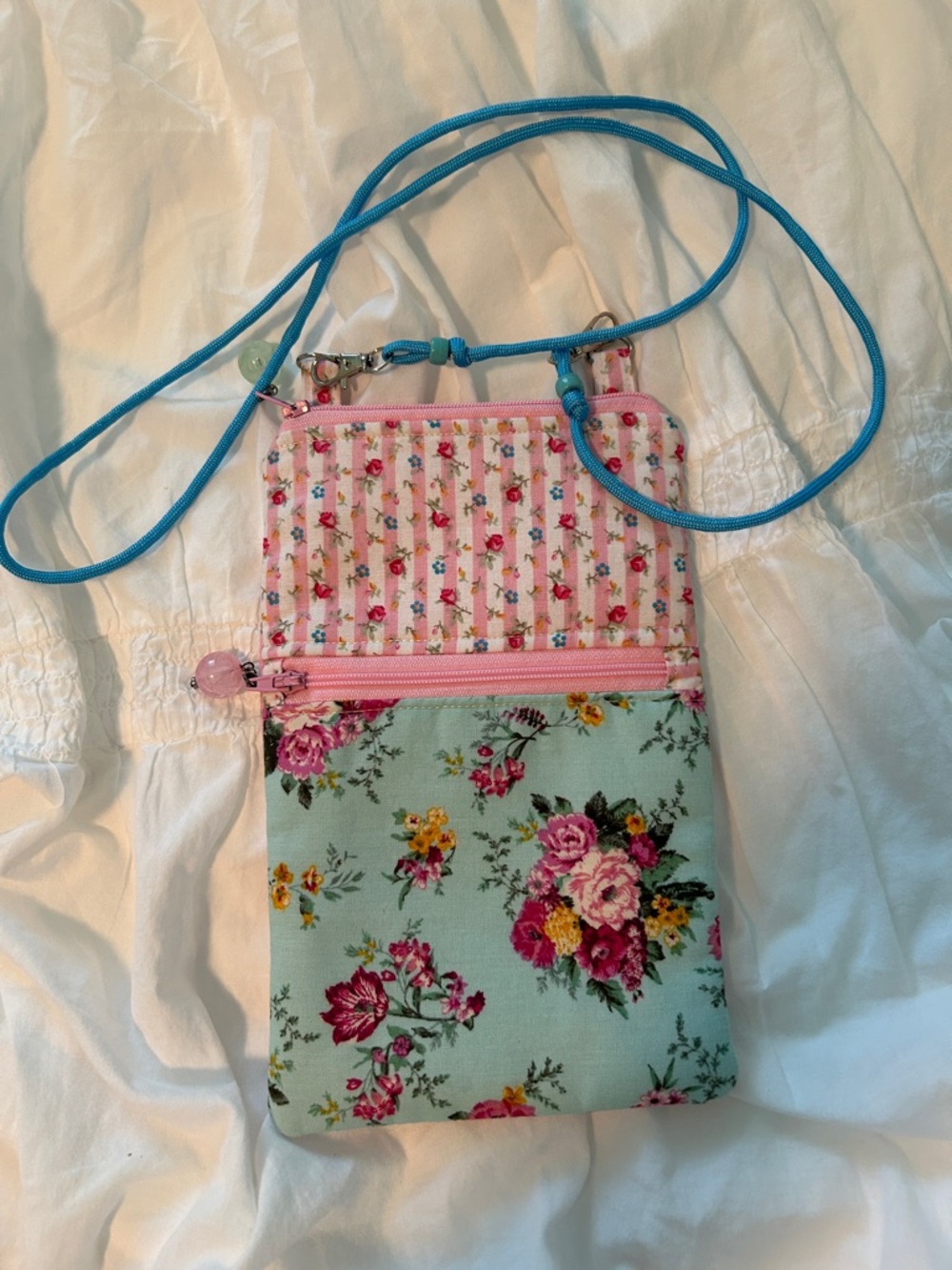 Handmade pouch for phone